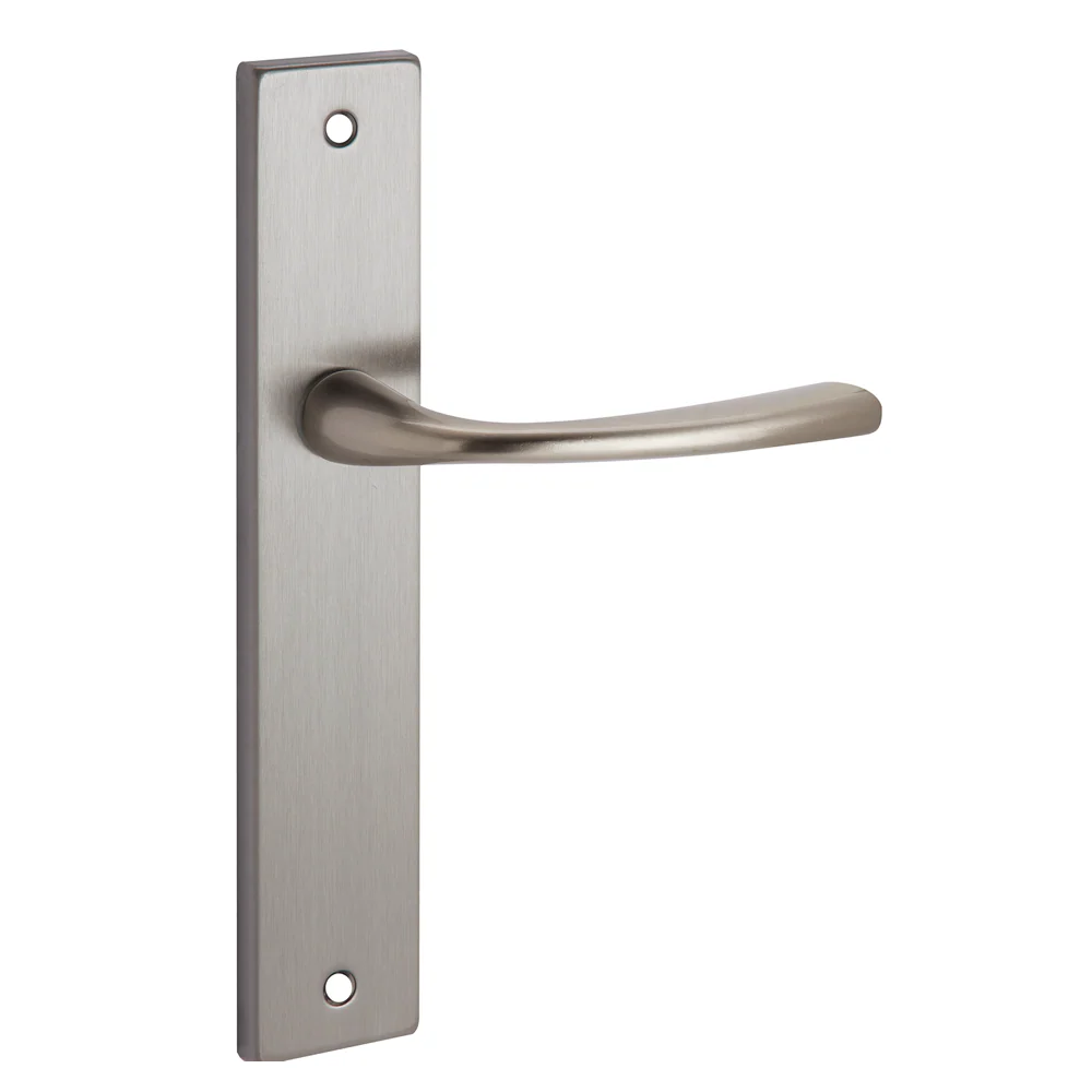 Sencilla modelo '700' manilla de zamak acabado níquel satinado para puertas