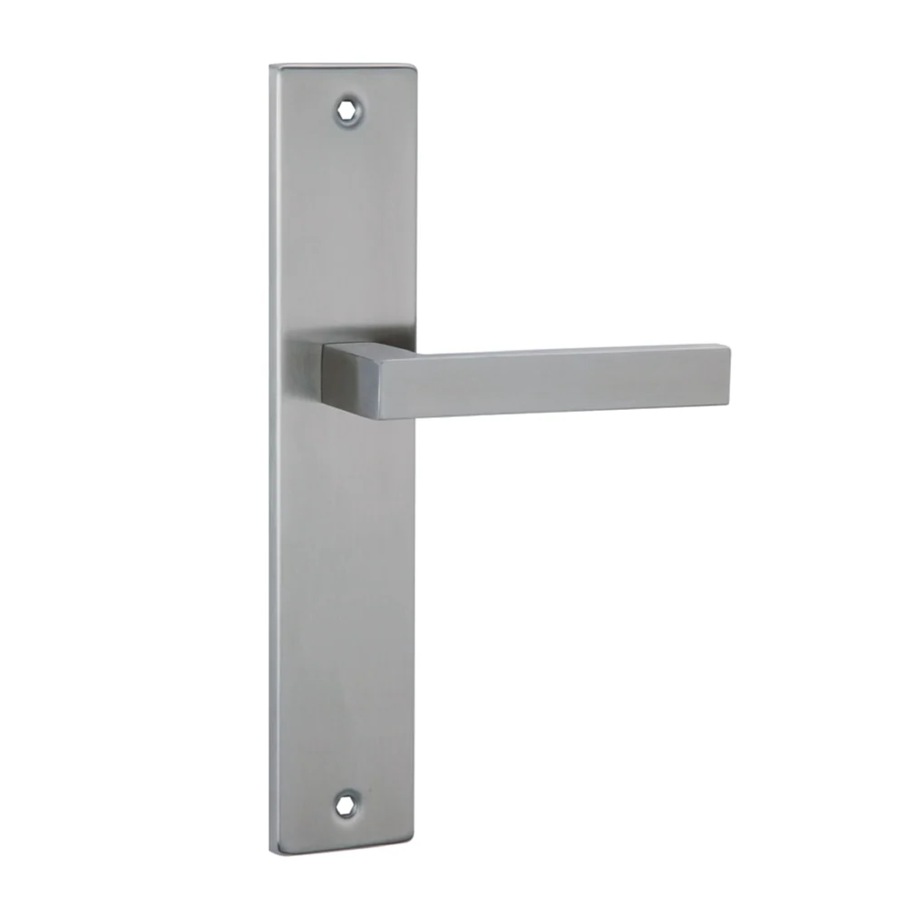 Manilla modelo '8003' de acero inoxidable con placa rectangular para puertas