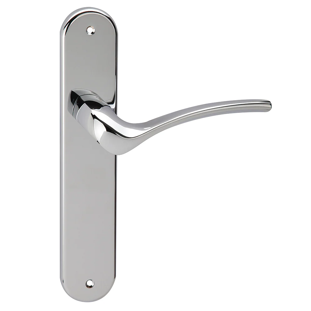 Manilla modelo '930' de zamak con placa ovalada en acabado cromo brillo para puertas