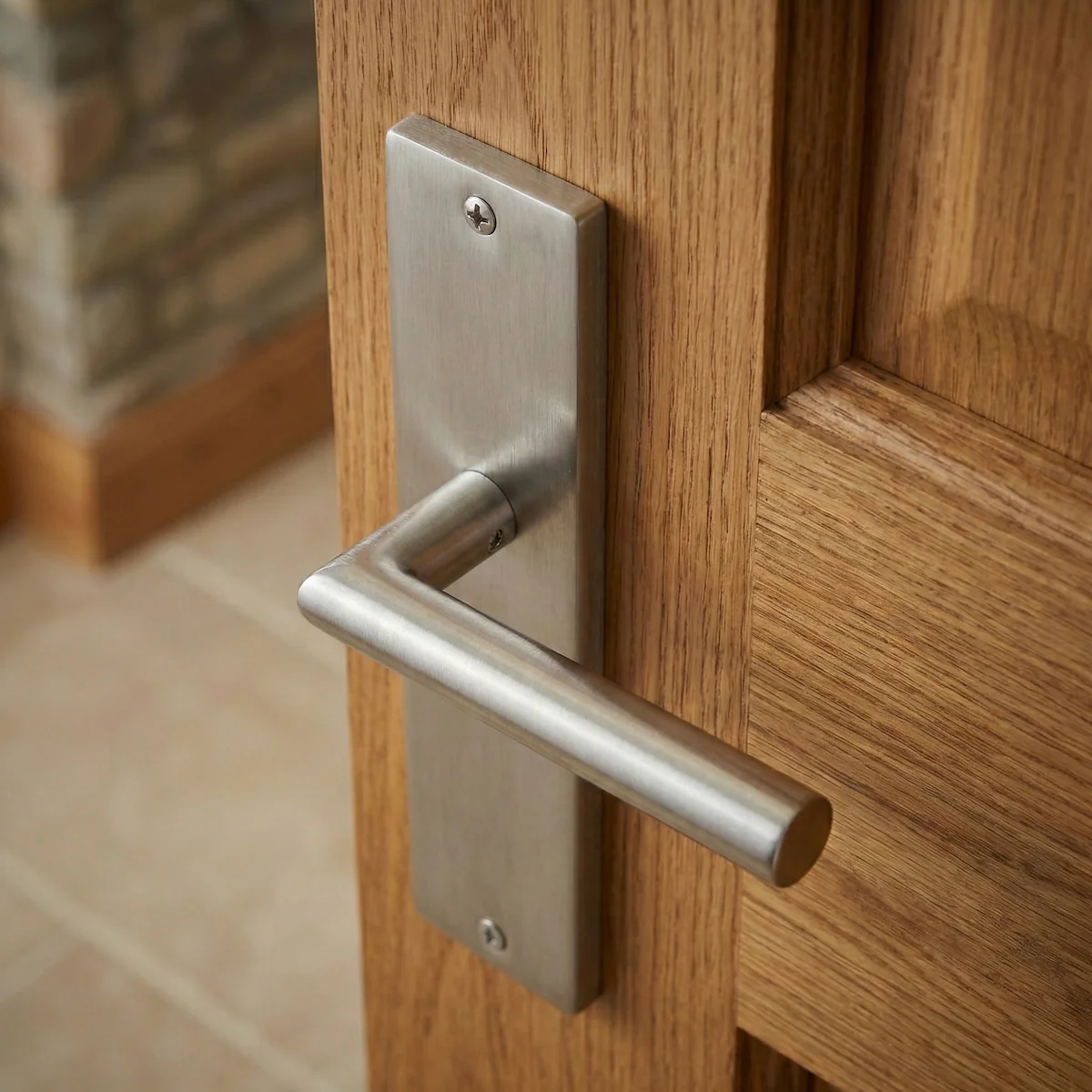 Manilla con placa rectangular de acero inoxidable para puertas modelo '503' - Image 3