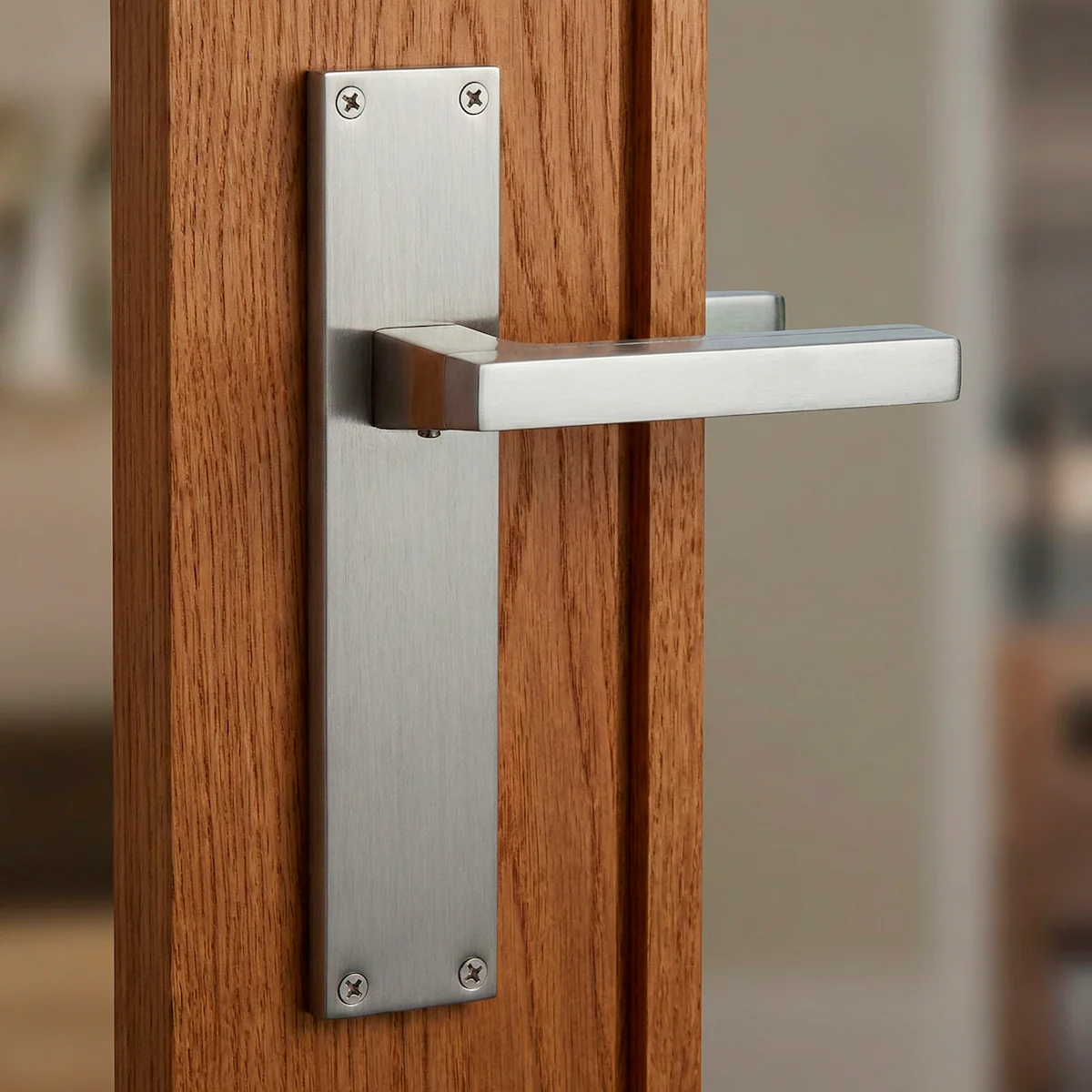 Manilla moderna de zamak acabado nÃquel satinado y gris espacial con placa rectangular modelo '840' - Image 3