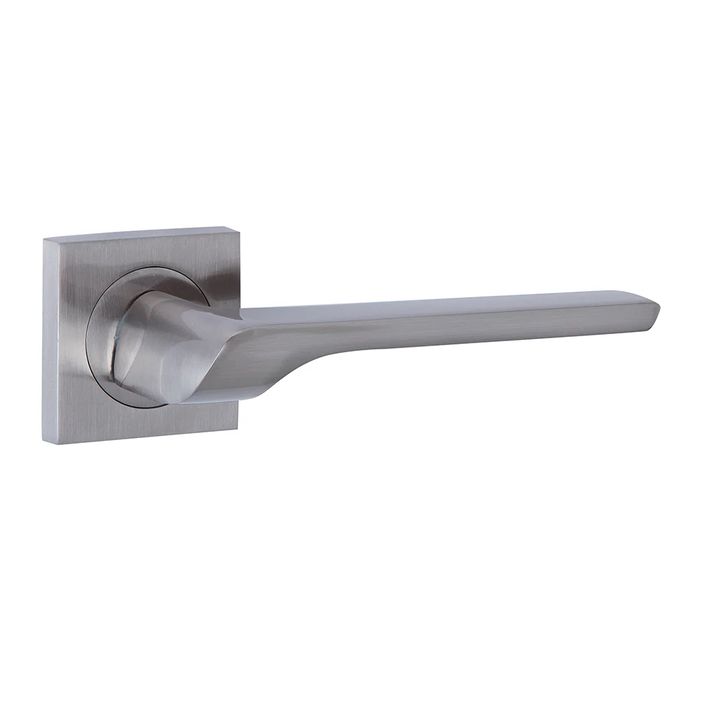 Manilla '559' de aluminio roseta cuadrada para puertas acabado nÃquel satinado